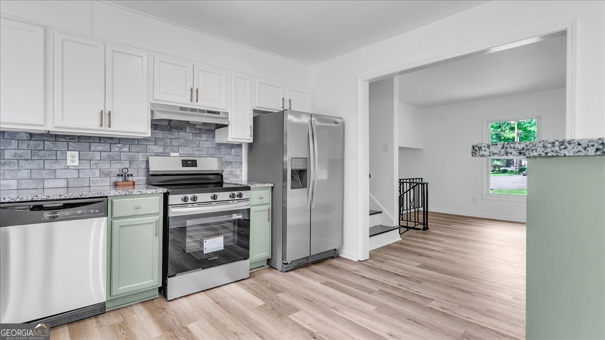1905 ROLLINGWOOD Drive Atlanta - 17