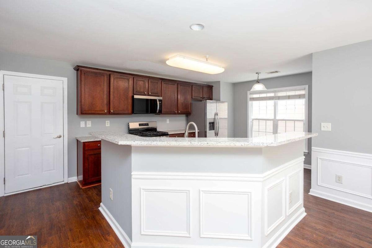 339 Balaban Circle Woodstock - 10