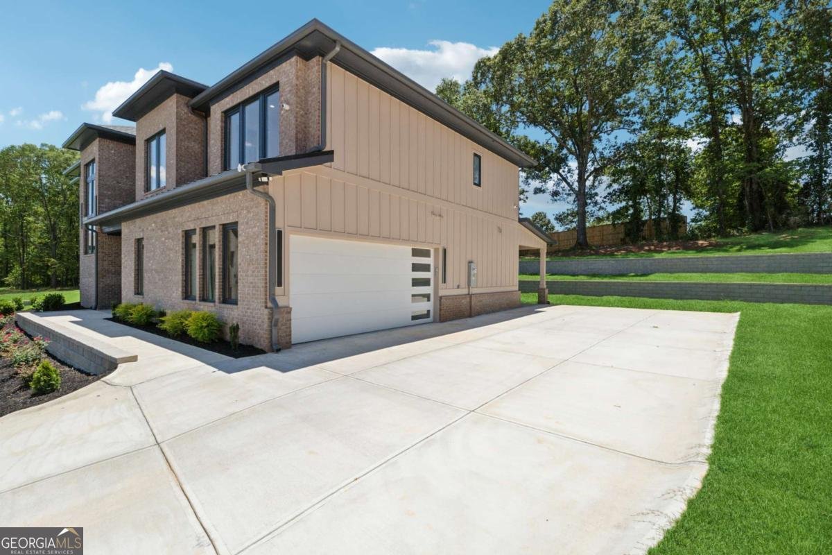 156 Rocky Ridge Way Auburn - 2