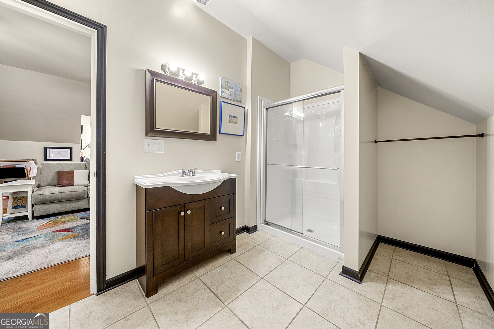 400 Sapling Court Temple - 37
