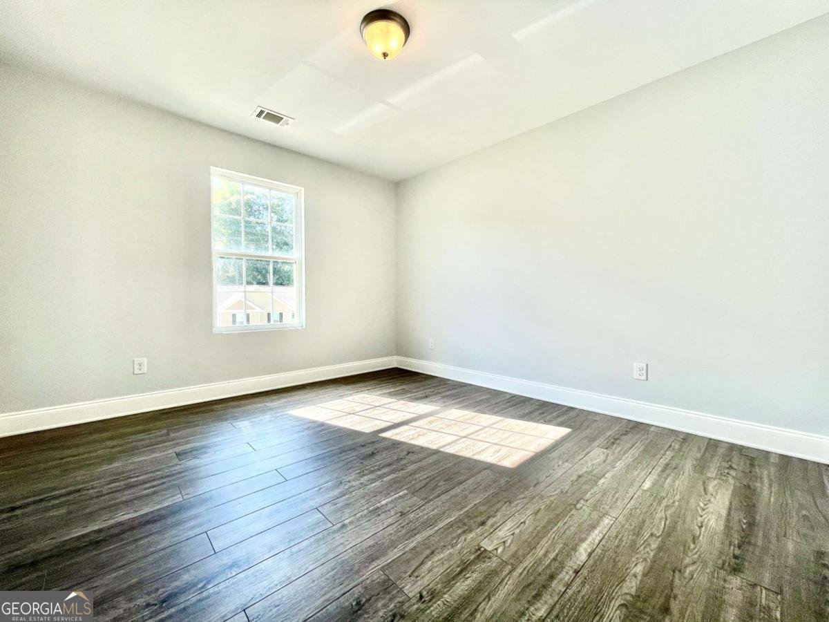 18 Erin Way Commerce - 18