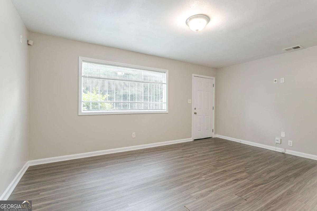 2611 Rex Avenue Atlanta - 17