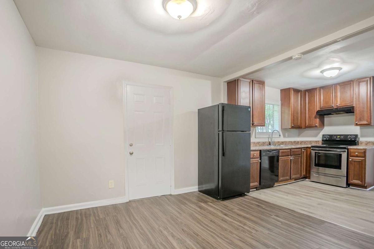 2611 Rex Avenue Atlanta - 18