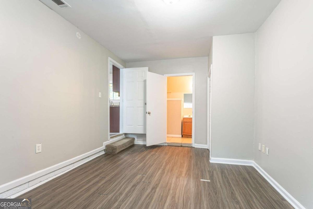 2611 Rex Avenue Atlanta - 2