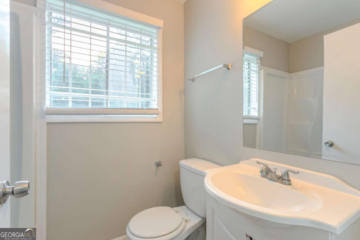 2611 Rex Avenue Atlanta - 22