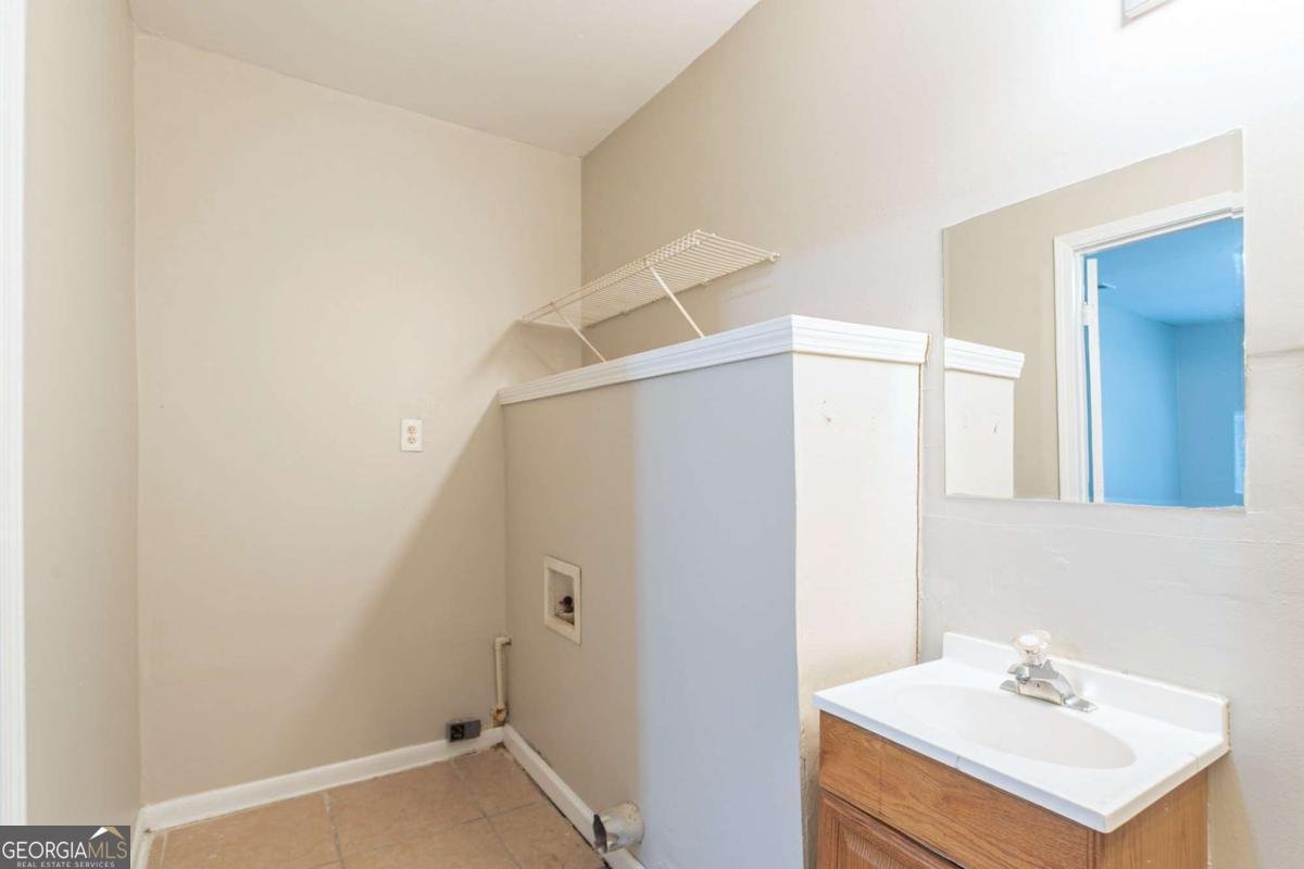 2611 Rex Avenue Atlanta - 3