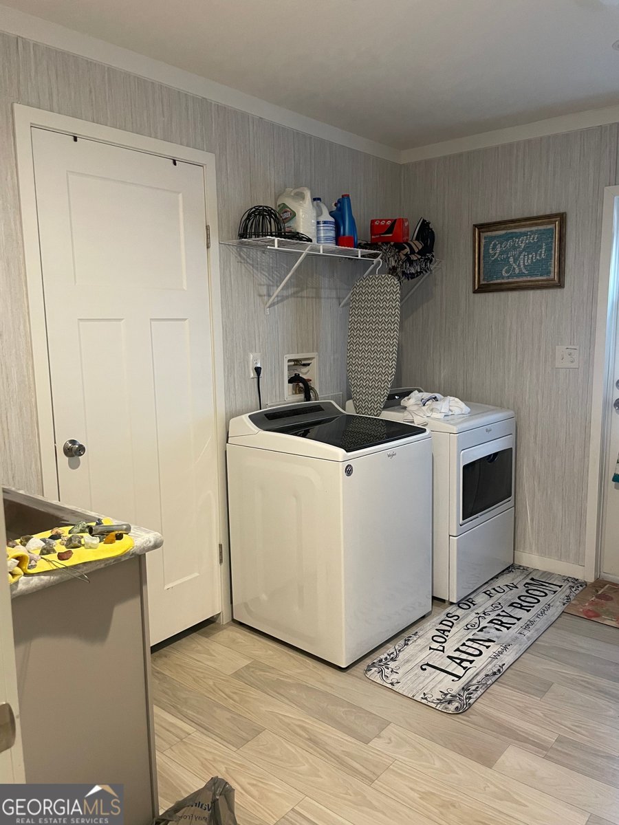 1839 Westmoreland Road Cleveland - 25
