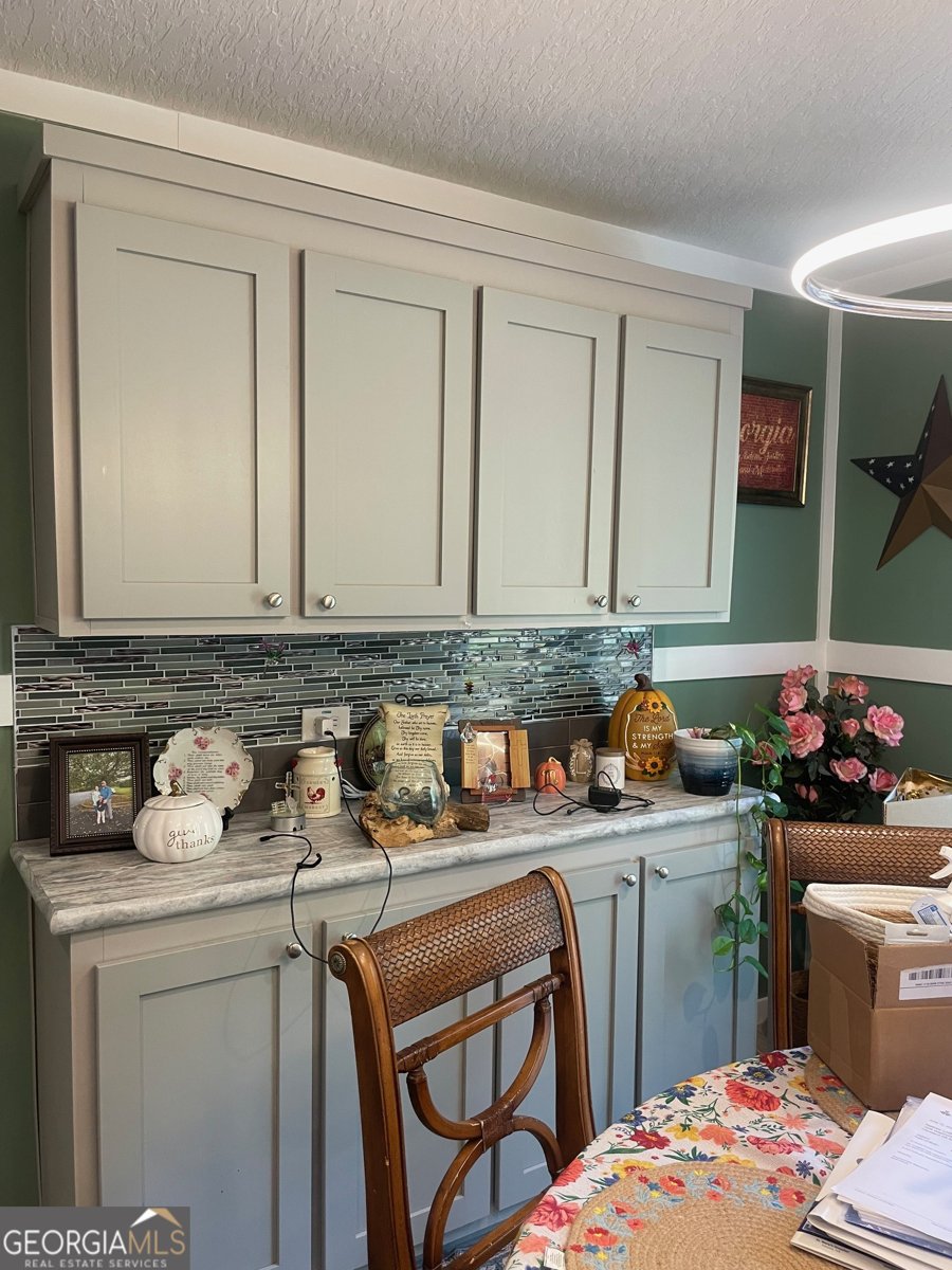 1839 Westmoreland Road Cleveland - 9