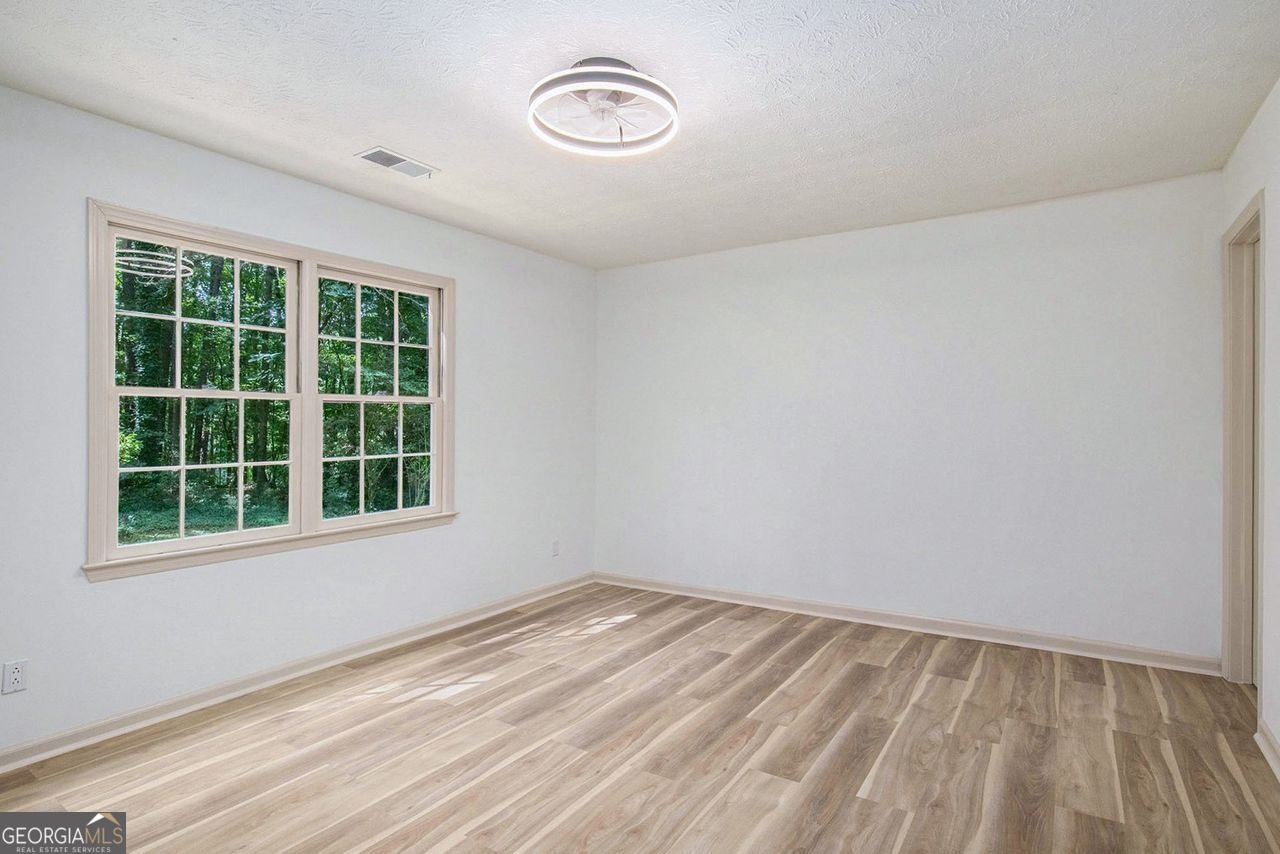 608 PAMELA Court Lawrenceville - 12