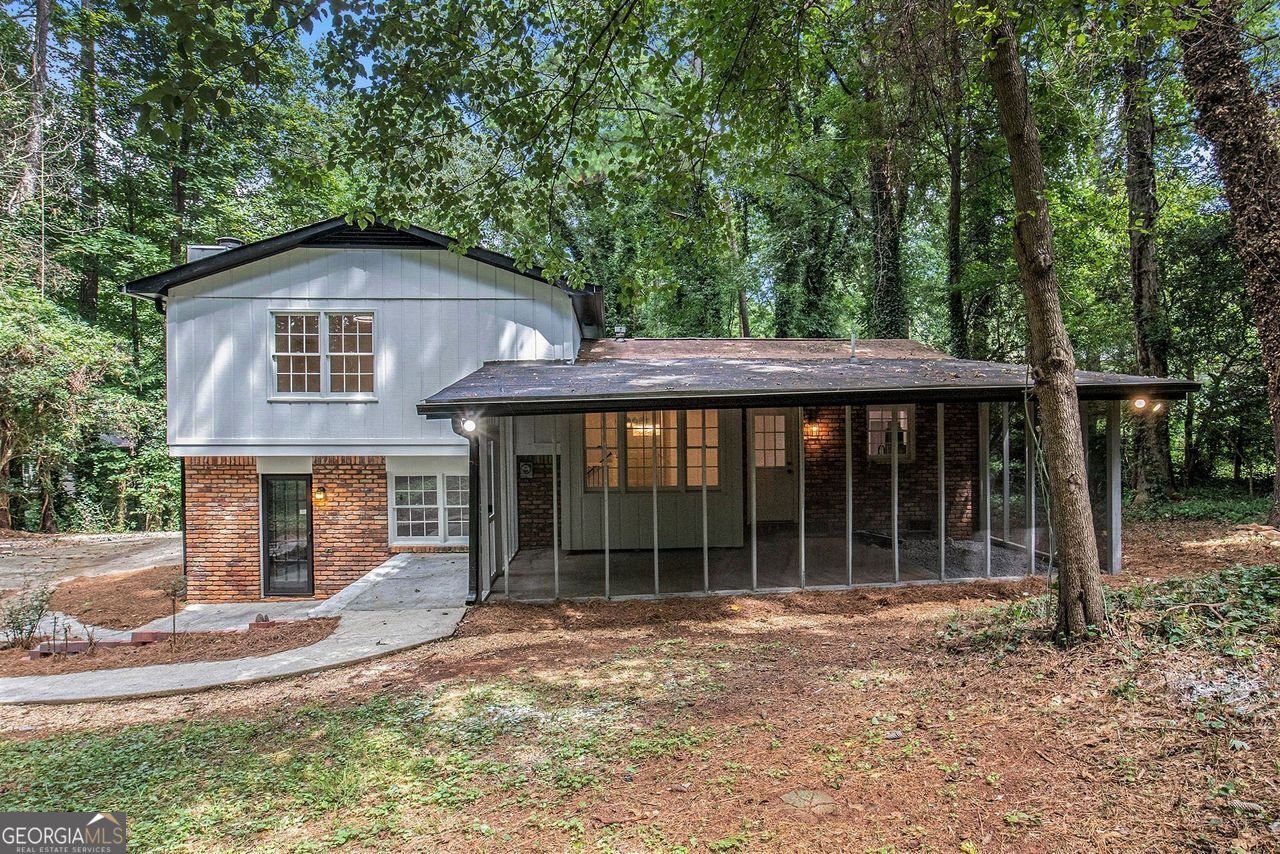 608 PAMELA Court Lawrenceville - 4