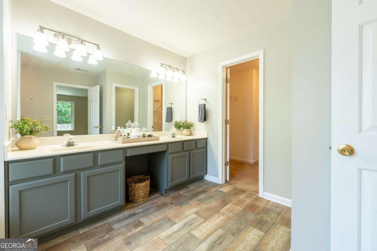 2238 Saint Albans Place Buford - 34