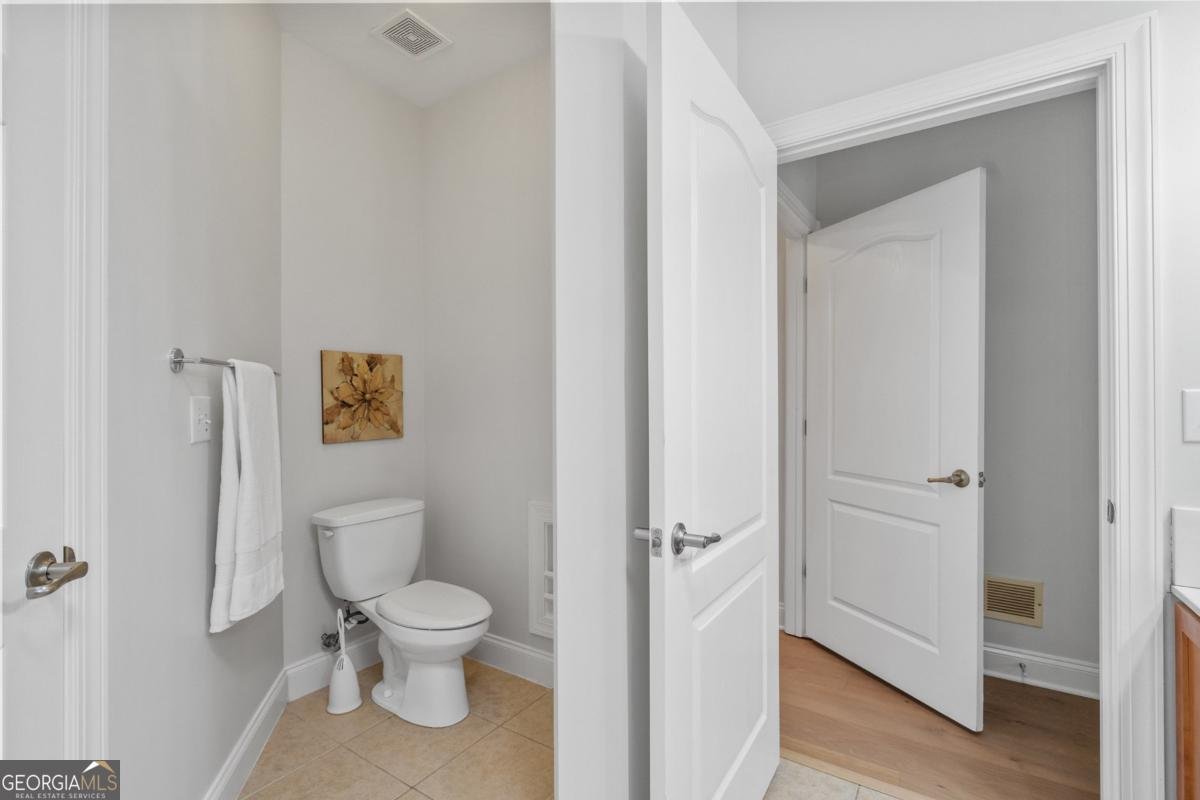 5380 Villa Lake Court Suwanee - 22