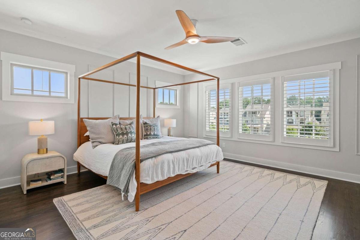559 Club Drive Woodstock - 34