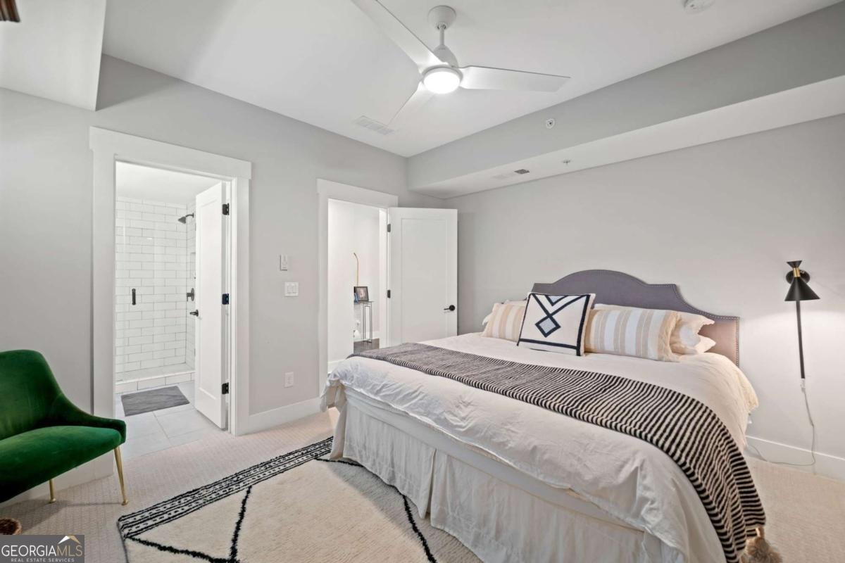 559 Club Drive Woodstock - 54