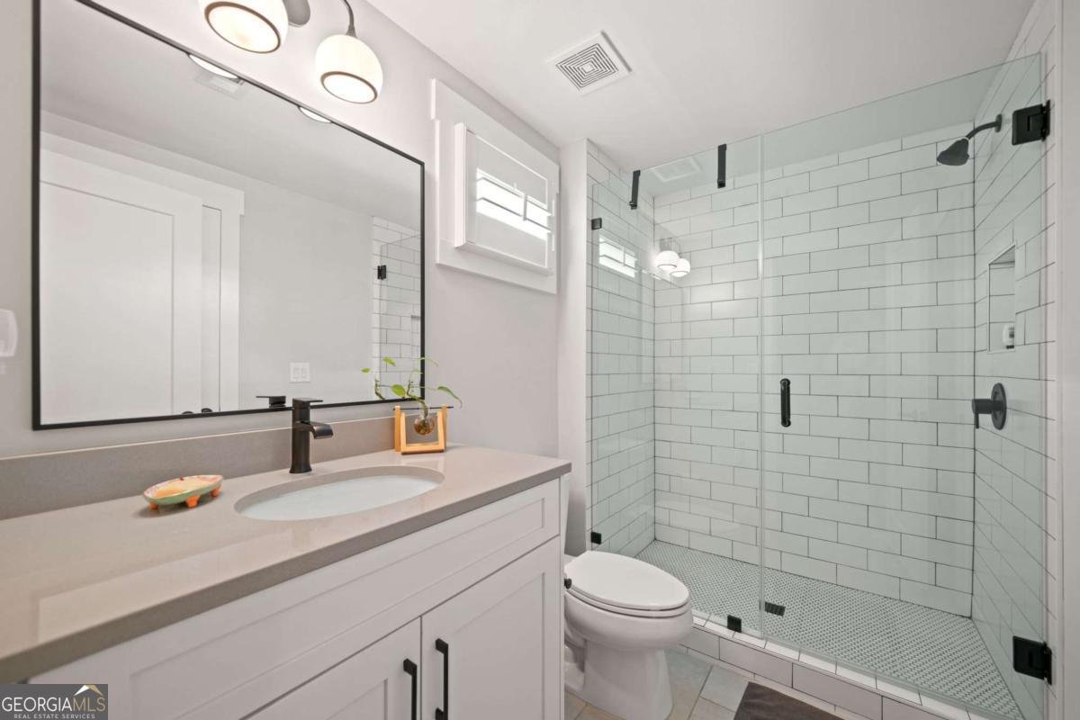 559 Club Drive Woodstock - 55