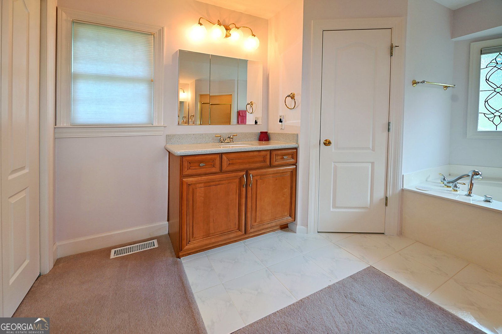 4315 Post Oak Point Gainesville - 72