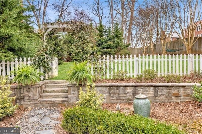 1466 University Drive Atlanta - 39