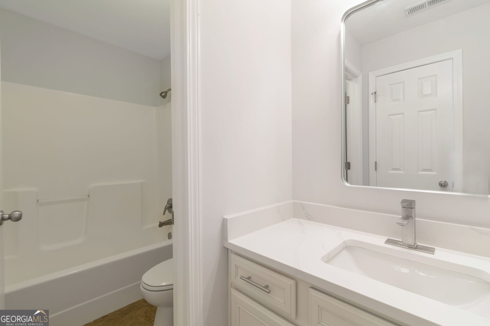 3210 Lake McGinnis Drive Suwanee - 23