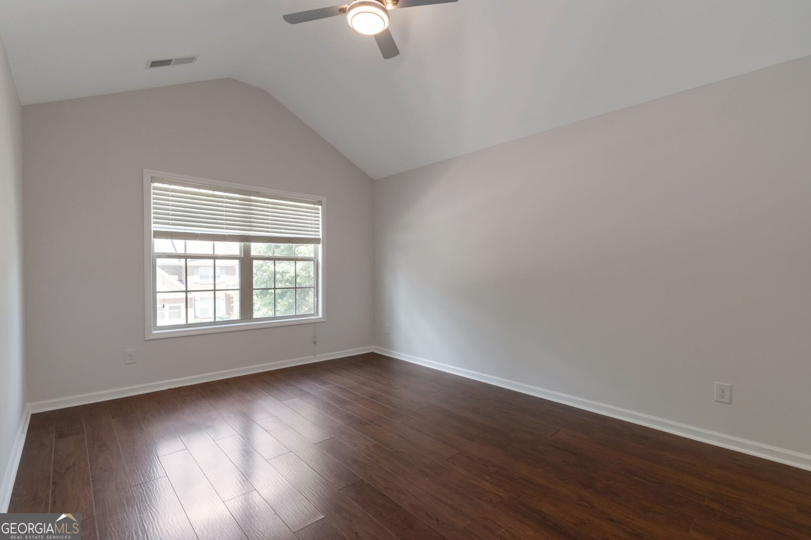 3210 Lake McGinnis Drive Suwanee - 24