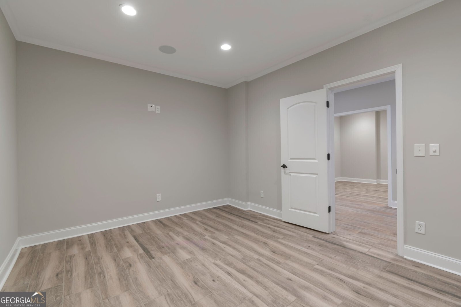 3210 Lake McGinnis Drive Suwanee - 33
