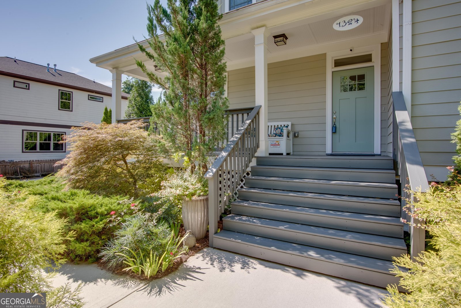 1324 Cambridge Avenue East Point - 1