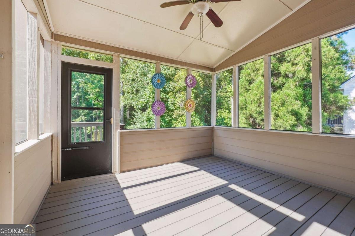 468 Crestview Drive Dallas - 2