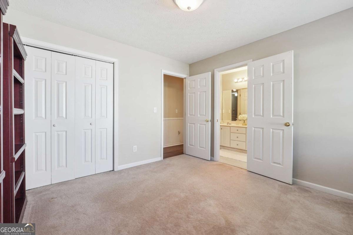 468 Crestview Drive Dallas - 23
