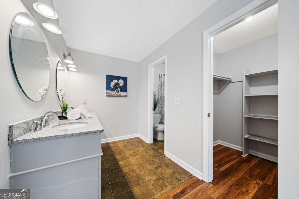 717 Beaufort Circle Duluth - 13