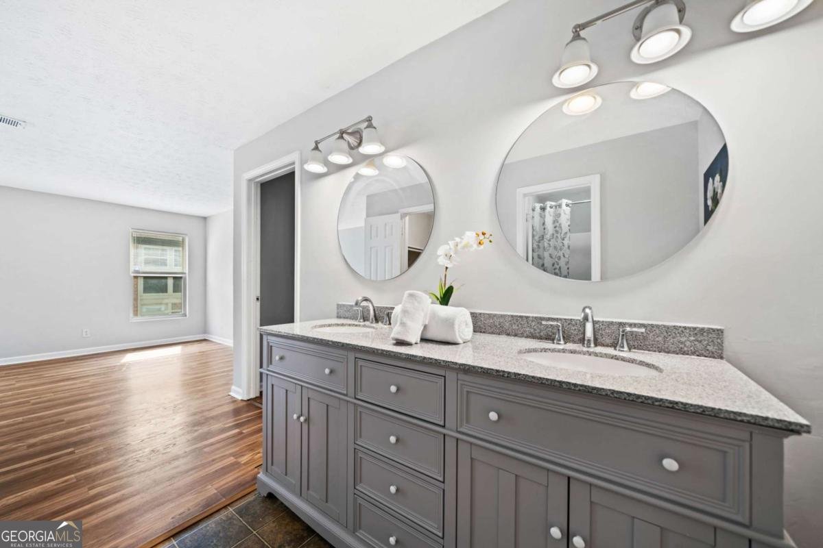 717 Beaufort Circle Duluth - 20