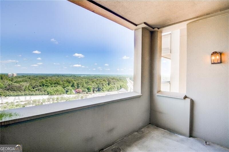 3334 Peachtree Road Atlanta - 35
