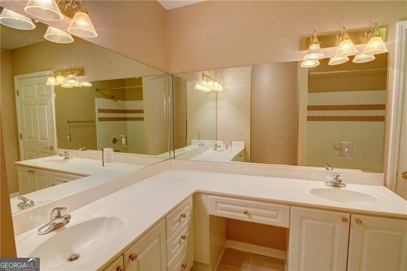 3334 Peachtree Road Atlanta - 40