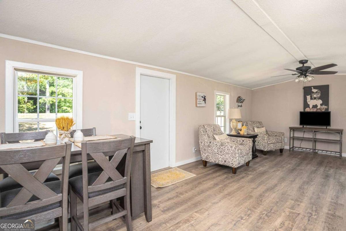 265 Highway 323 Maysville - 5