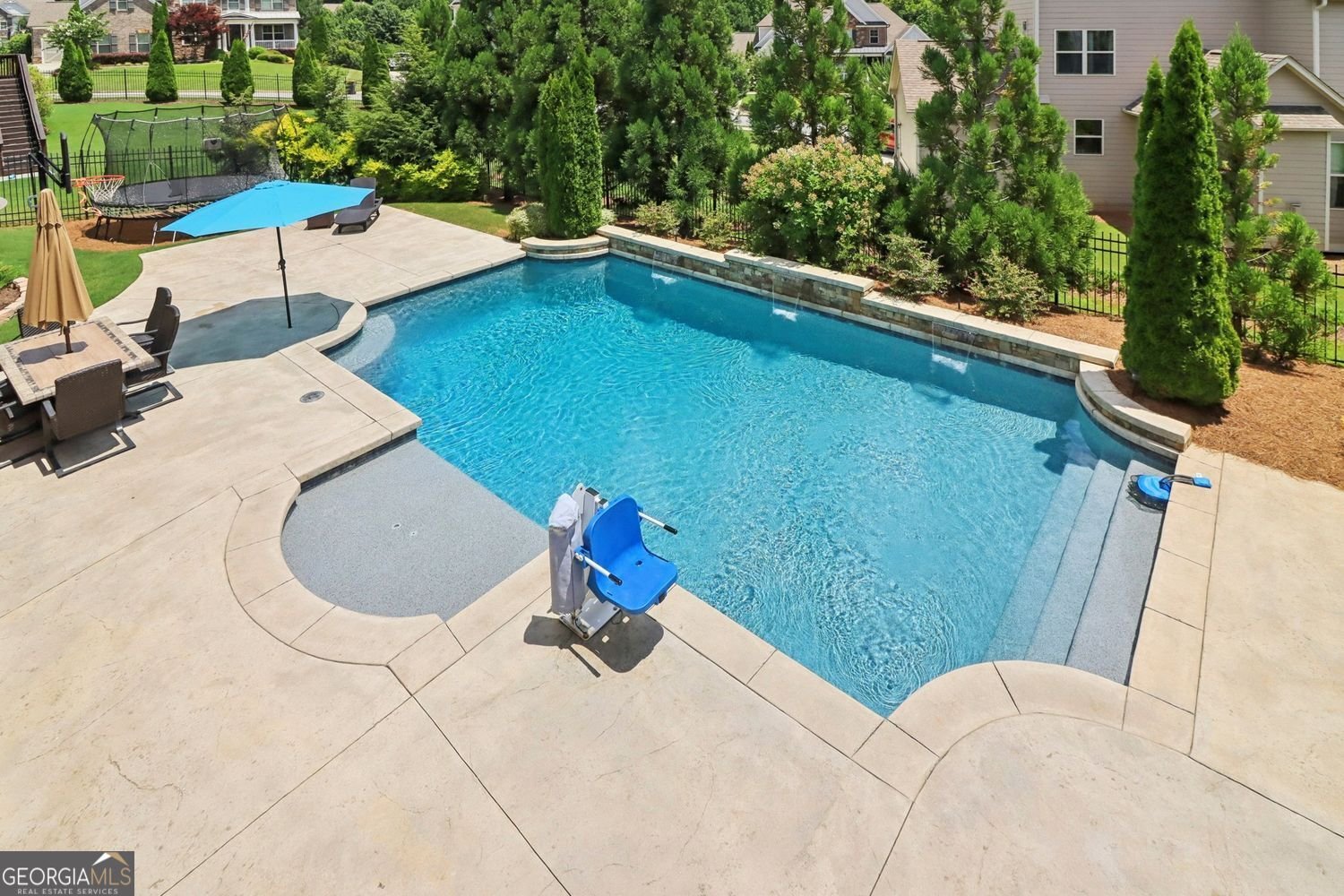 4425 Martel Drive Cumming - 43