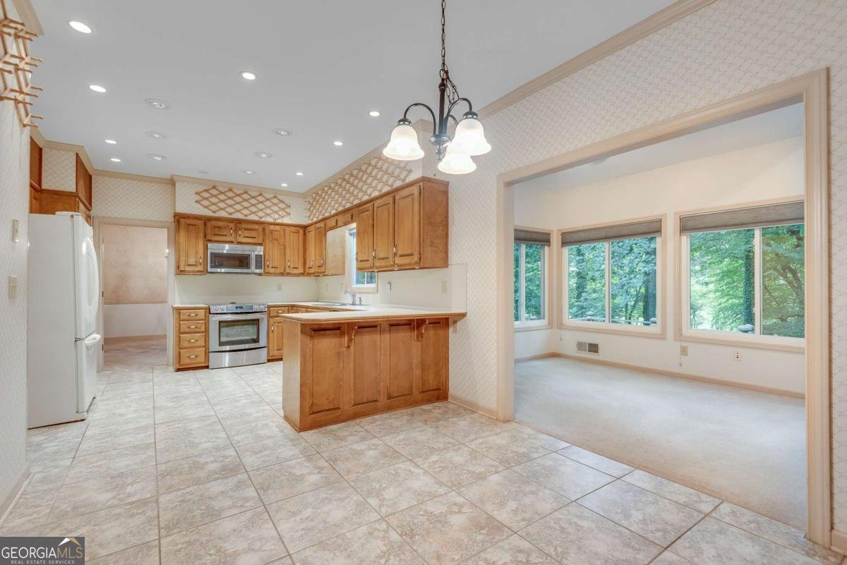 1667 Manhasset Farm Court Atlanta - 9