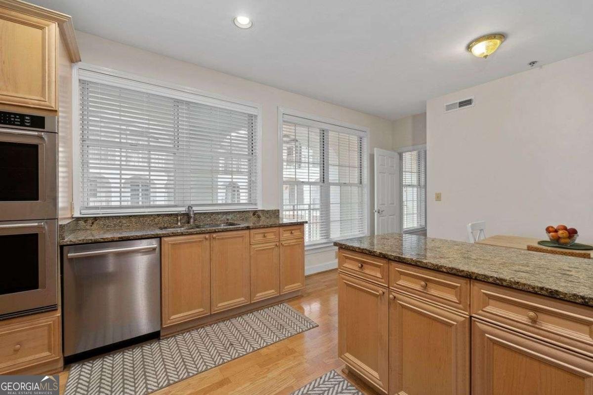 3101 Howell Mill Road Atlanta - 25