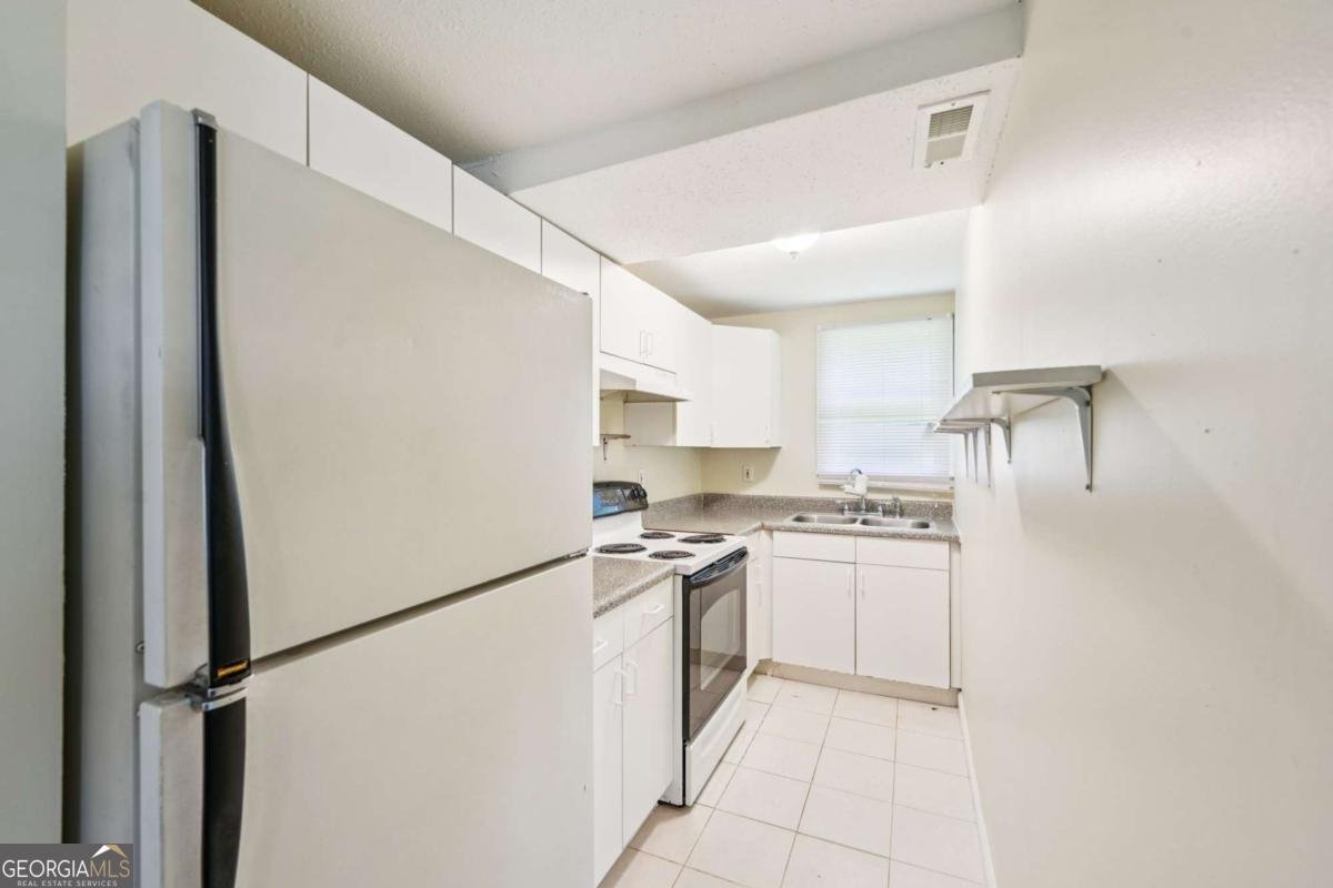 498 Cole Drive Lilburn - 20
