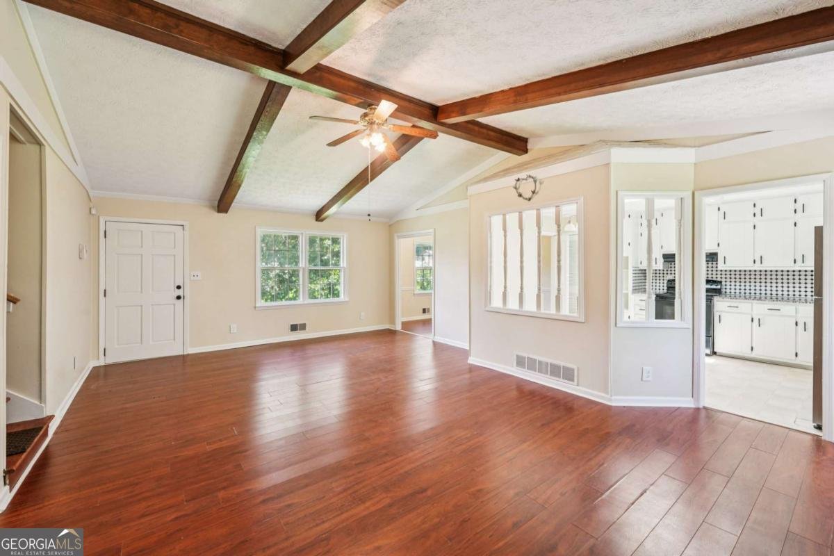 498 Cole Drive Lilburn - 6