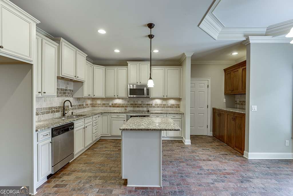 4481 Bogan Gates Trail Buford - 10