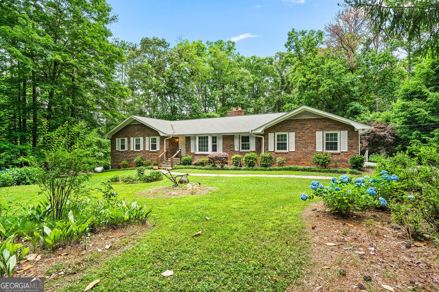 2690 Hideaway Hills Lane Powder Springs - 1