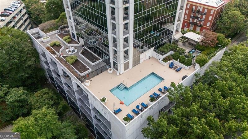 2828 PEACHTREE Road Atlanta - 13