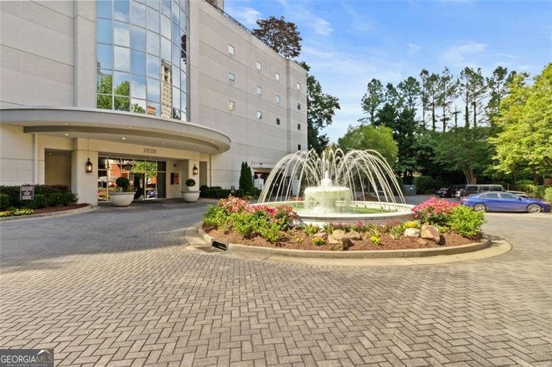 2828 PEACHTREE Road Atlanta - 51