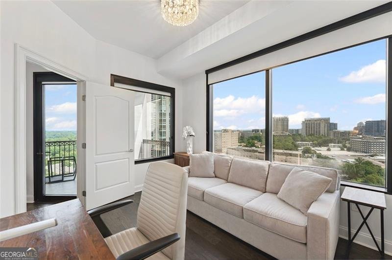 2828 PEACHTREE Road Atlanta - 6