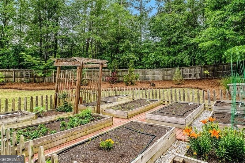 768 King Sword Court Mableton - 42