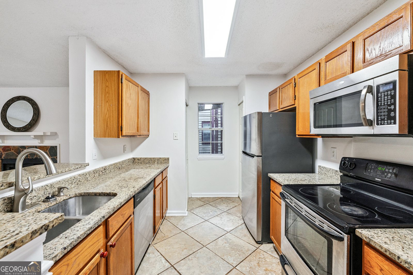 1320 Red Deer Way Johns Creek - 11