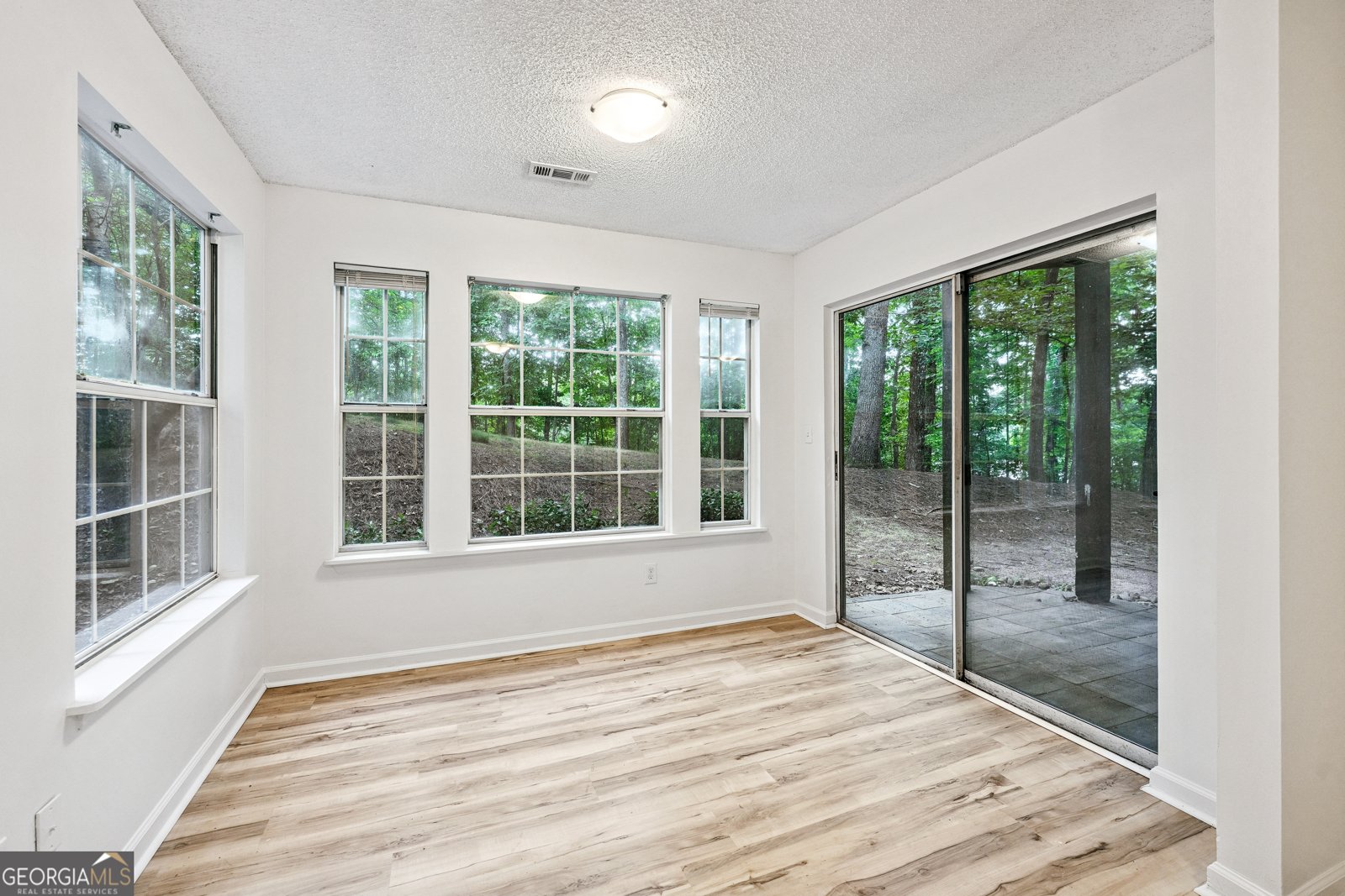 1320 Red Deer Way Johns Creek - 16