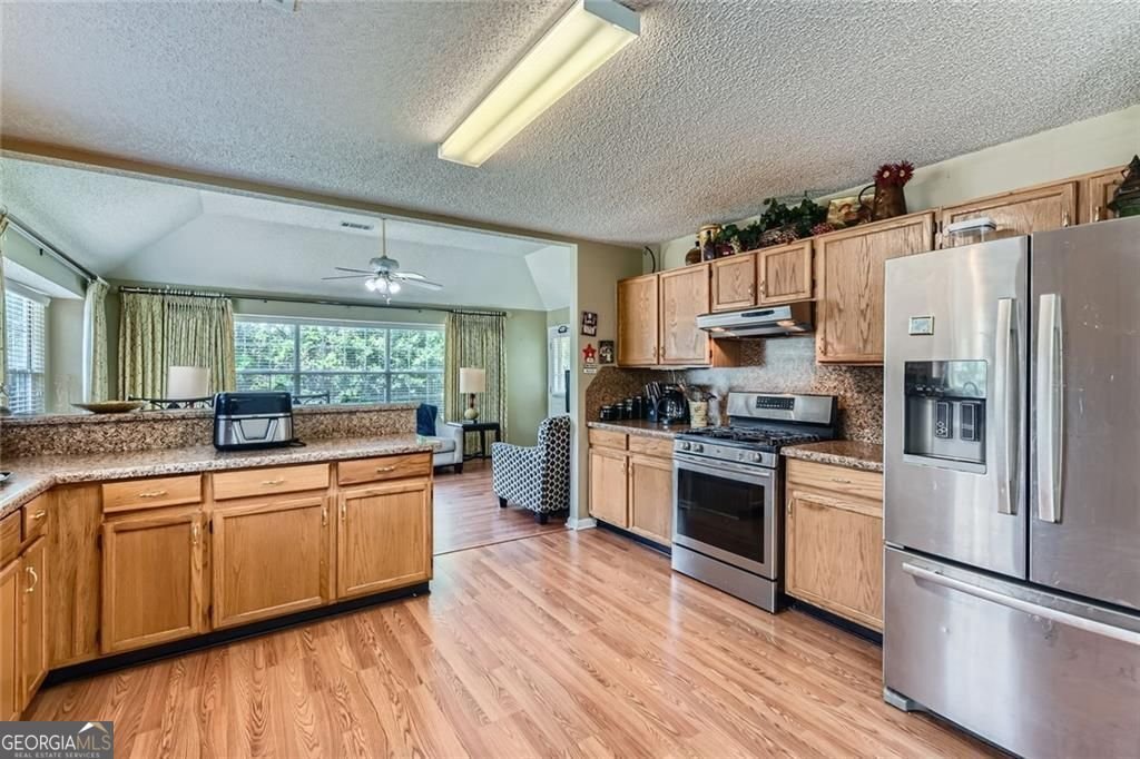 1736 Mossy Rock Cove LITHON - 12