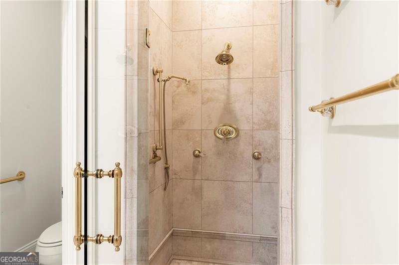 3657 Peachtree Road Atlanta - 27