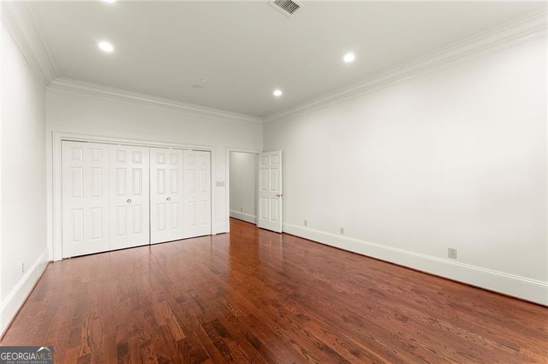 3657 Peachtree Road Atlanta - 37