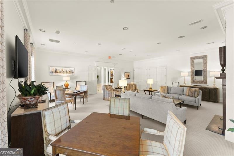 3657 Peachtree Road Atlanta - 44