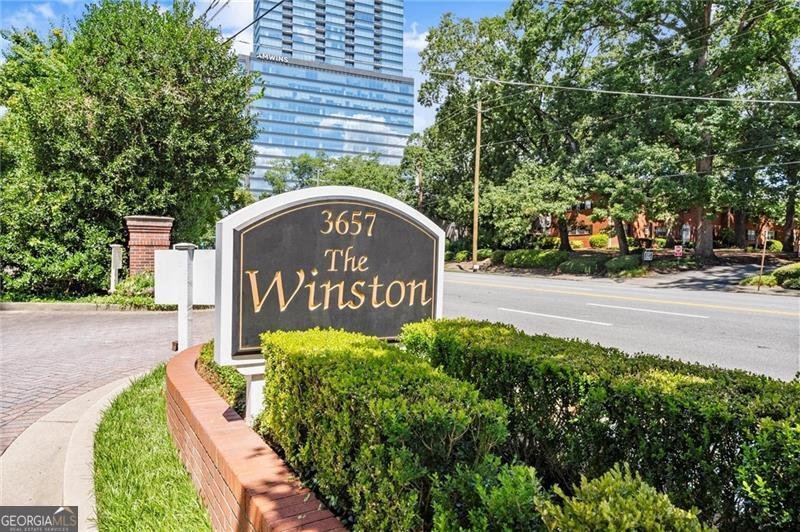 3657 Peachtree Road Atlanta - 55